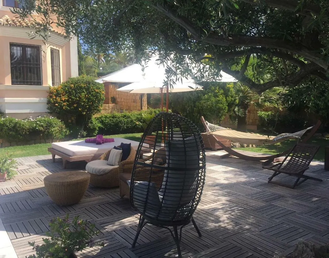 Luxury Villa Hortensia 마르베야