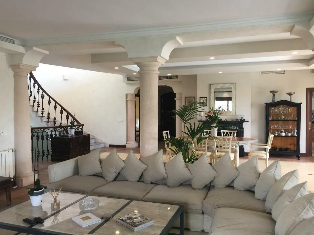 Luxury Villa Hortensia Marbella 0*,